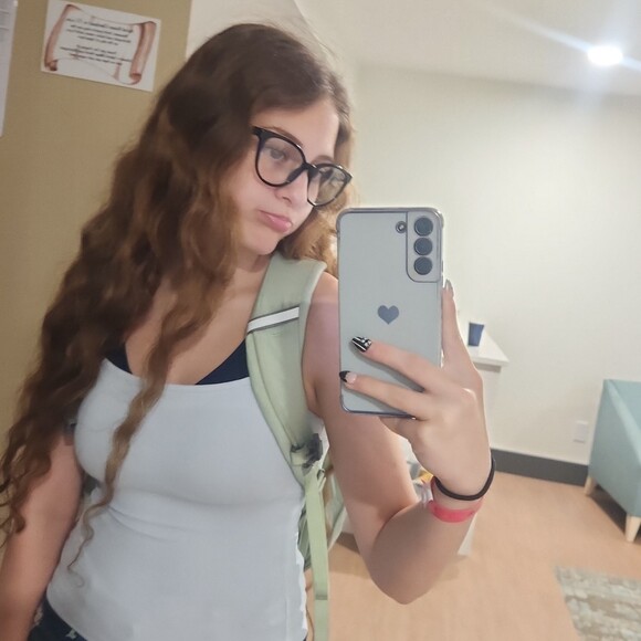 bella_3569